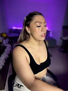 Im sophiie online show from January 15, 2026, 6:51 am