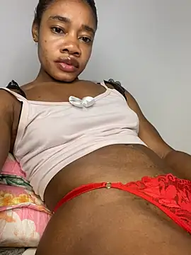  yisela  online show from June 17, 2026, 11:05 pm