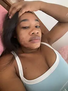  yisela  online show from July 23, 2026, 9:02 pm