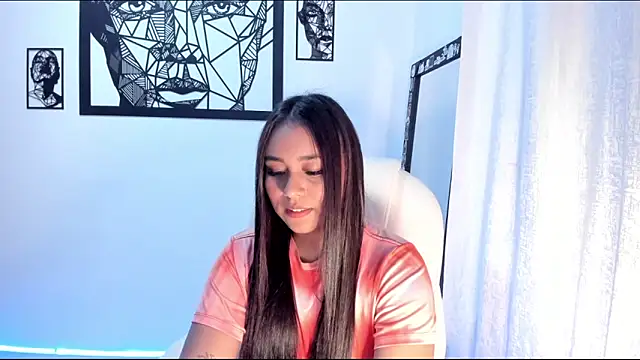 Snapshot of Ciara8 chatting on February 28, 2025, 2:31 am Ciara8 online show from February 28, 2025, 2:31 am