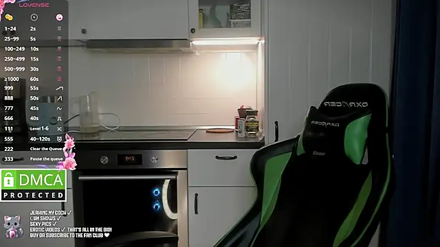 Snapshot of Lee_Loo chatting on January 27, 2025, 4:54 pm Lee Loo online show from January 27, 2025, 4:54 pm