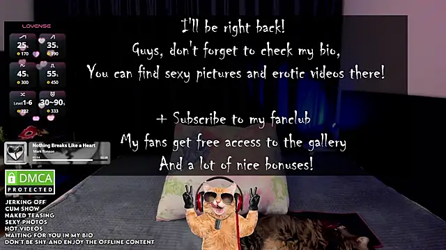 Snapshot of Lee_Loo chatting on December 20, 2025, 2:13 pm Lee Loo online show from December 20, 2025, 2:13 pm