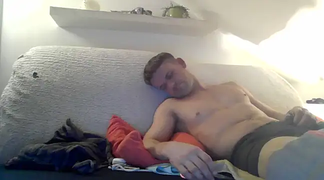 Cambitchboy online show from December 25, 2024, 2:25 am