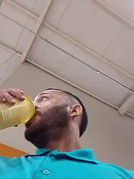 Snapshot of Kanekki2 chatting on February 6, 2026, 1:58 pm Kanekki2 online show from February 6, 2026, 1:58 pm