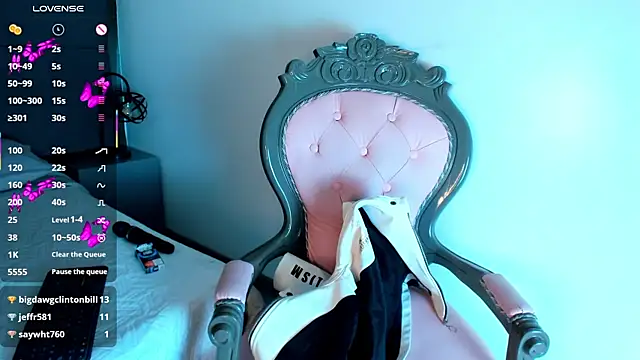 Snapshot of Tracy_lambo chatting on March 22, 2025, 6:22 am Tracy lambo online show from March 22, 2025, 6:22 am