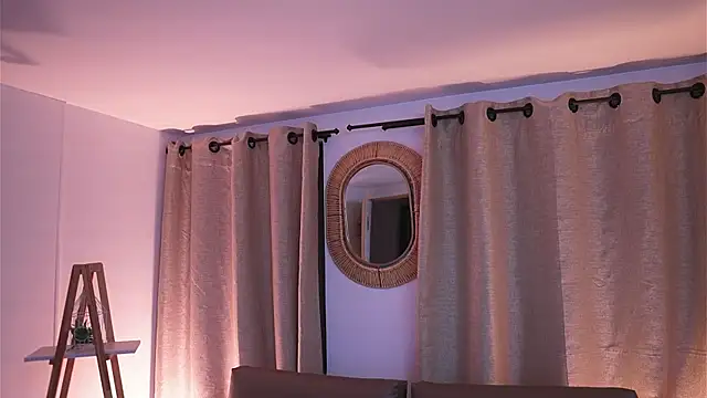 Snapshot of Valeriestyle chatting on November 18, 2025, 3:56 am Valeriestyle online show from November 18, 2025, 3:56 am