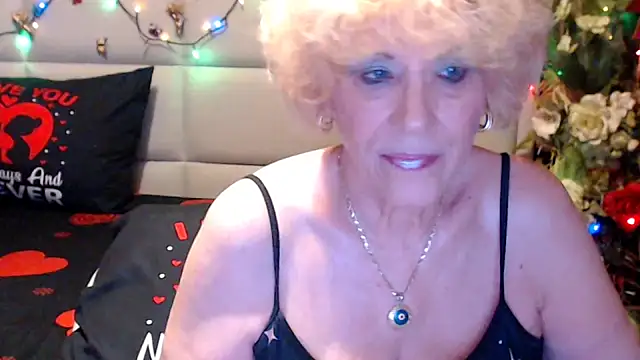 HappyWomanOn online show from June 14, 2026, 9:11 am