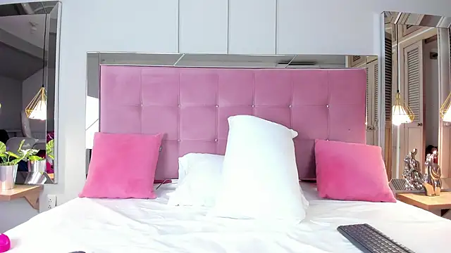 Ahincale online show from October 18, 2025, 7:47 pm