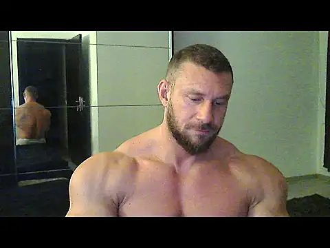 Snapshot of muscularkevin chatting on October 12, 2025, 4:00 am muscularkevin online show from October 12, 2025, 4:00 am