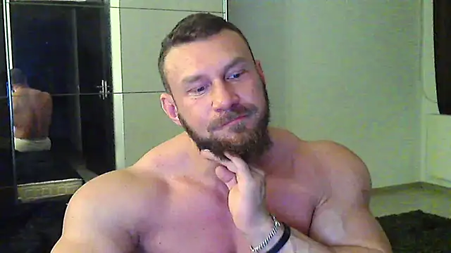 muscularkevin online show from March 19, 2026, 4:38 am