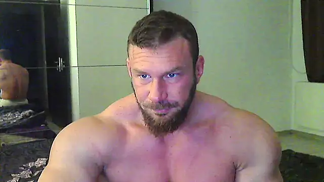 muscularkevin online show from March 30, 2026, 3:51 am