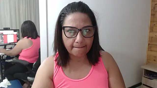 Katha Marck online show from February 8, 2026, 9:56 am