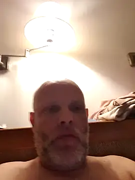 davigochi77bcn online show from February 21, 2025, 9:22 pm