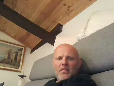 Snapshot of davigochi77bcn chatting on March 19, 2025, 7:27 pm davigochi77bcn online show from March 19, 2025, 7:27 pm