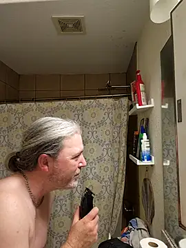 Hotredheadandtoungelasher online show from February 15, 2026, 2:08 am