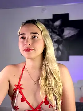 Irisweet  online show from September 21, 2025, 3:46 pm