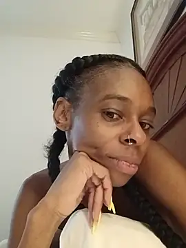 Snapshot of Jasmine_FullsShine chatting on June 21, 2026, 2:19 pm Jasmine FullsShine online show from June 21, 2026, 2:19 pm