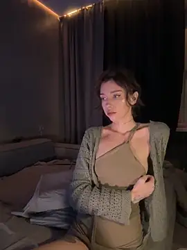 Snapshot of Bastet chatting on November 17, 2025, 6:03 pm Bastet online show from November 17, 2025, 6:03 pm