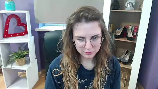 Zoey Erotic online show from February 28, 2025, 8:53 am