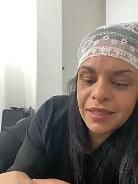 Snapshot of Kataliina chatting on February 27, 2026, 4:23 am Kataliina online show from February 27, 2026, 4:23 am