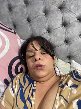 Kataliina online show from August 4, 2026, 3:21 am