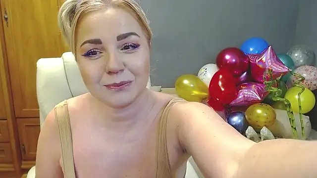 Snapshot of Cute_sun chatting on December 22, 2024, 8:36 pm Cute sun online show from December 22, 2024, 8:36 pm