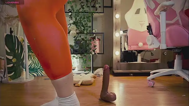 Snapshot of Chery_Lady22 chatting on February 8, 2025, 8:20 am Chery Lady22 online show from February 8, 2025, 8:20 am