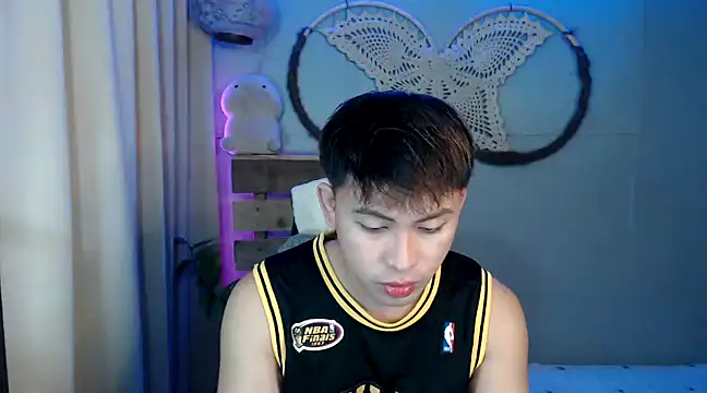 princeJayX online show from December 2, 2024, 11:12 am