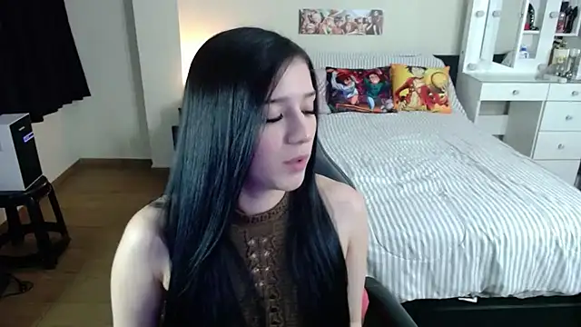 Snapshot of kittykat18x chatting on June 1, 2026, 12:45 am kittykat18x online show from June 1, 2026, 12:45 am