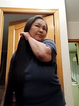 Snapshot of Zulfiya_Bruce chatting on March 1, 2025, 3:49 pm Zulfiya Bruce online show from March 1, 2025, 3:49 pm