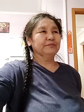 Snapshot of Zulfiya_Bruce chatting on March 3, 2025, 5:50 pm Zulfiya Bruce online show from March 3, 2025, 5:50 pm