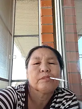 Snapshot of Zulfiya_Bruce chatting on September 15, 2025, 12:05 pm Zulfiya Bruce online show from September 15, 2025, 12:05 pm