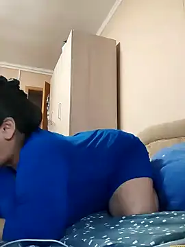 Snapshot of Zulfiya_Bruce chatting on December 3, 2025, 9:46 pm Zulfiya Bruce online show from December 3, 2025, 9:46 pm