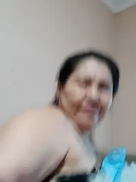 Snapshot of Zulfiya_Bruce chatting on January 8, 2026, 8:33 pm Zulfiya Bruce online show from January 8, 2026, 8:33 pm