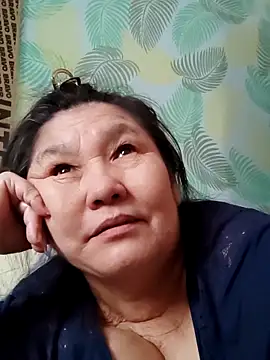 Snapshot of Zulfiya_Bruce chatting on February 6, 2026, 1:14 pm Zulfiya Bruce online show from February 6, 2026, 1:14 pm