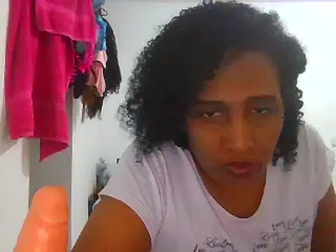 Snapshot of Aishamara chatting on March 1, 2025, 11:15 pm Aishamara online show from March 1, 2025, 11:15 pm