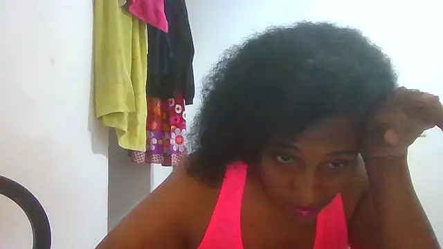 Snapshot of Aishamara chatting on October 8, 2025, 4:54 am Aishamara online show from October 8, 2025, 4:54 am