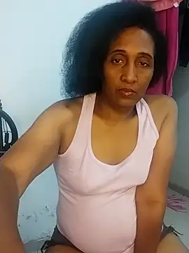 Snapshot of Aishamara chatting on January 9, 2026, 4:37 am Aishamara online show from January 9, 2026, 4:37 am