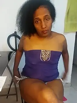 Snapshot of Aishamara chatting on January 18, 2026, 1:04 pm Aishamara online show from January 18, 2026, 1:04 pm