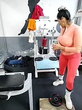 Snapshot of LaInsaciableIntensa chatting on September 27, 2025, 2:00 pm LaInsaciableIntensa online show from September 27, 2025, 2:00 pm