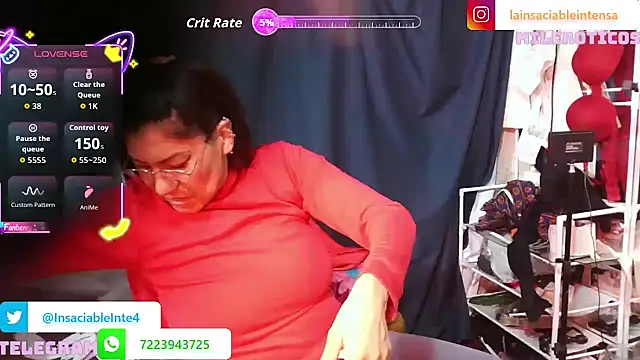 Snapshot of LaInsaciableIntensa chatting on October 12, 2025, 12:42 am LaInsaciableIntensa online show from October 12, 2025, 12:42 am