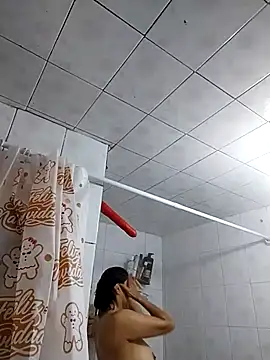 Snapshot of LaInsaciableIntensa chatting on November 3, 2025, 5:36 pm LaInsaciableIntensa online show from November 3, 2025, 5:36 pm