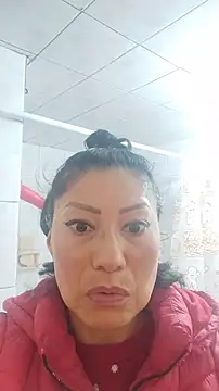 Snapshot of LaInsaciableIntensa chatting on November 11, 2025, 8:31 pm LaInsaciableIntensa online show from November 11, 2025, 8:31 pm