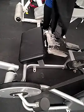 Snapshot of LaInsaciableIntensa chatting on November 18, 2025, 6:34 pm LaInsaciableIntensa online show from November 18, 2025, 6:34 pm