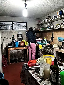 Snapshot of LaInsaciableIntensa chatting on December 20, 2025, 10:06 pm LaInsaciableIntensa online show from December 20, 2025, 10:06 pm