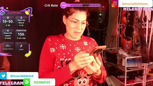 LaInsaciableIntensa online show from May 6, 2026, 2:08 am