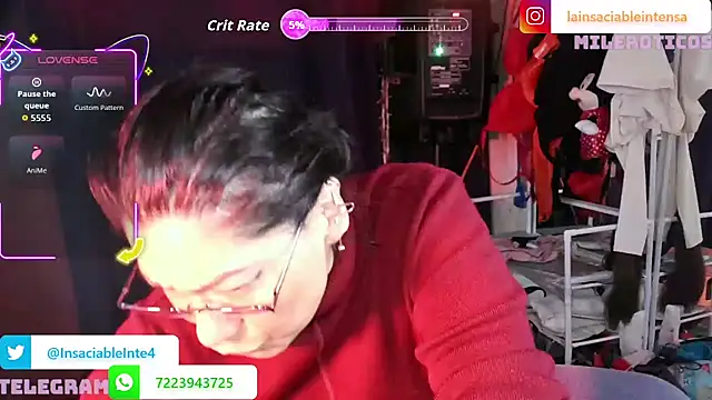 Snapshot of LaInsaciableIntensa chatting on July 19, 2026, 9:29 pm LaInsaciableIntensa online show from July 19, 2026, 9:29 pm