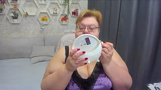 Snapshot of _big_love_ chatting on April 1, 2026, 8:06 pm big love online show from April 1, 2026, 8:06 pm