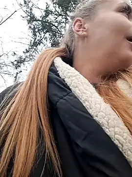 Snapshot of Keli_Jessi chatting on December 28, 2024, 1:17 pm Keli Jessi online show from December 28, 2024, 1:17 pm