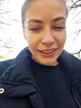 Snapshot of Keli_Jessi chatting on November 14, 2025, 9:52 am Keli Jessi online show from November 14, 2025, 9:52 am